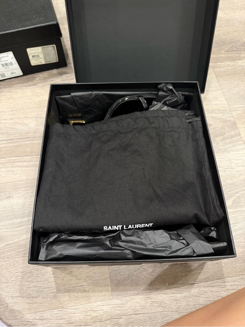 YSL - Picture 5 of 12